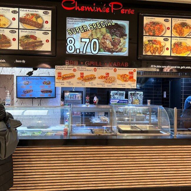 Cheminee Perse -  Restaurants Near: H3S2A1