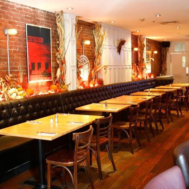 Burger Bar Crescent Montreal - Menu, Reviews & More January 2026