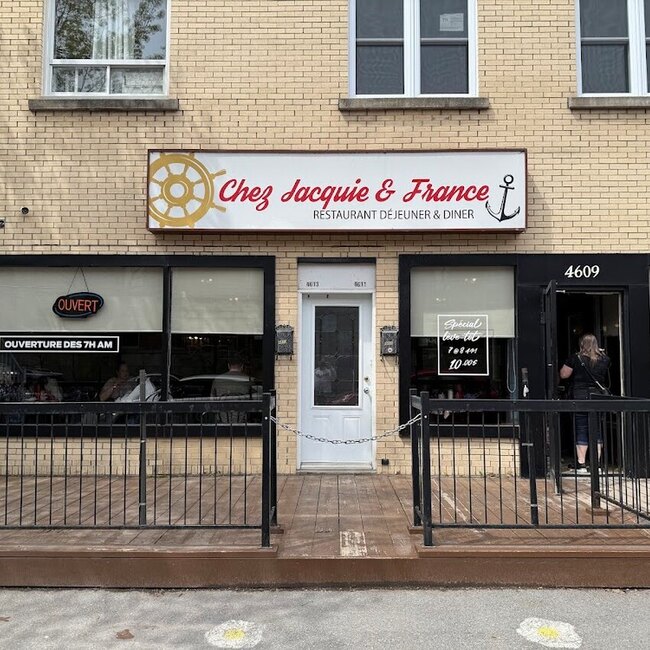 Chez Jacquie Et France - Restaurants pr&egrave;s de: H4G1C6
