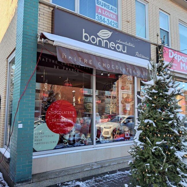 Bonneau Chocolaterie - Restaurants pr&egrave;s du m&eacute;tro Henri-Bourassa (H3L 1C5)