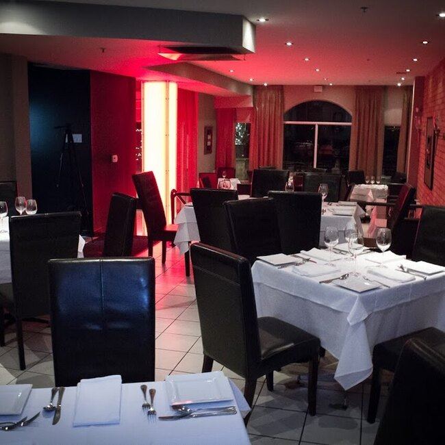 Taormina Lounge -  Restaurants Near: H8S2C2