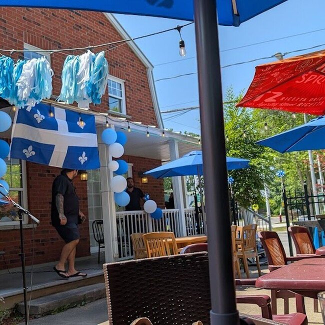 Caf&eacute; Saint-Paul -  Restaurants Near: J5R2E7