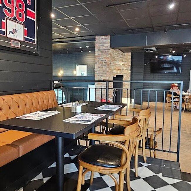 Brasserie 341 -  Restaurants Near: J5X2W2