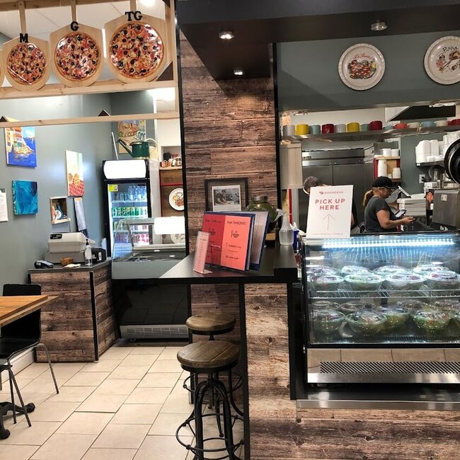 Pizzeria 5 Saveurs Montréal - Menu, avis & plus janvier 2026