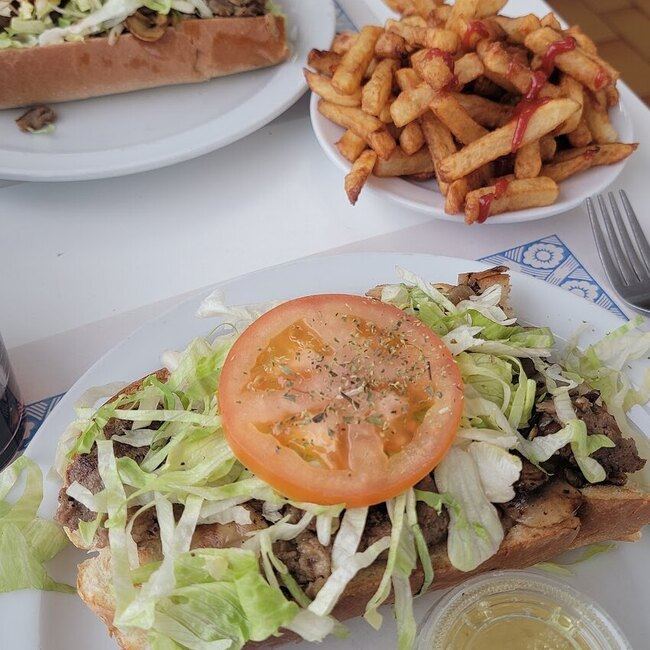 Chez Pierrot le Roi du Sous-Marin -  Restaurants Near: J7K3B5