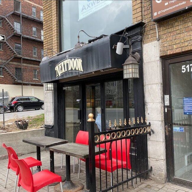 Nextdoor Pub & Grill -  Restaurants Near: H4A1W1