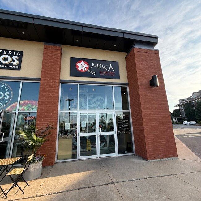 Mika Sushi Bar - Candiac Restaurants