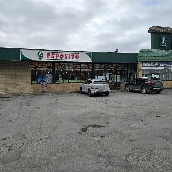 St-Viateur Bagel - Restaurants pr&egrave;s de: H4M1P1