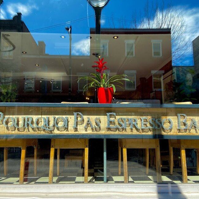 Pourquoi Pas Expresso Bar - The Village/Centre-Sud Open Sunday Restaurants