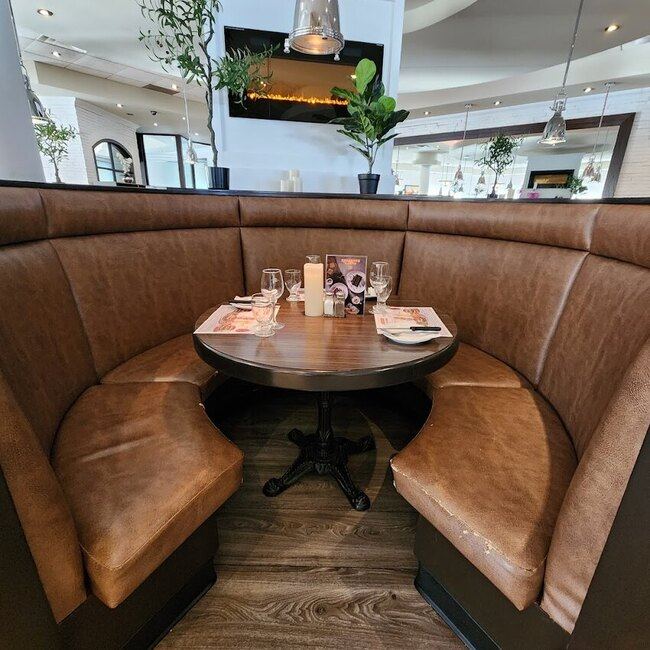 Casa Grecque Salaberry-de-Valleyfield - Menu, Reviews & More January 2026