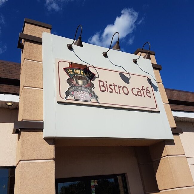 Toi Moi et Caf&eacute; - Restaurants pr&egrave;s de: J7A2H2