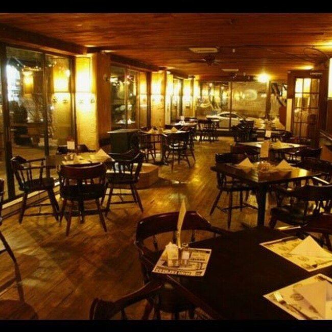 Brasserie Le Manoir Lachine - Restaurants pr&egrave;s de: H8S2N9