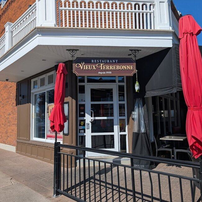 Le Vieux Terrebonne - Restaurants pr&egrave;s de: J6W1E6