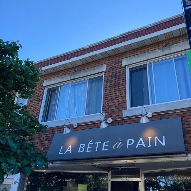 La B&ecirc;te &Agrave; Pain - Restaurants pr&egrave;s de: H3L2N3
