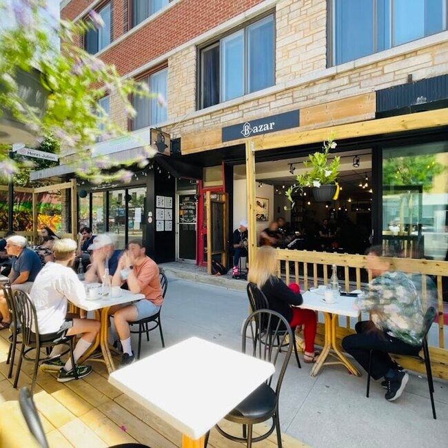 Bazar Caf&eacute; - breakfast Restaurants Near: H2S1K6