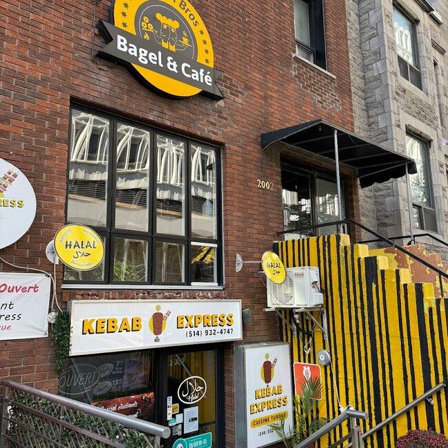 Hinnawi Bros Bagel & Caf&eacute; - Caf&eacute;s Centre-ville