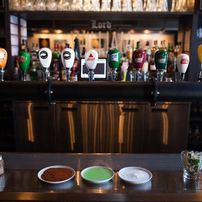 Lord William Pub Montréal - Menu, avis & plus janvier 2026