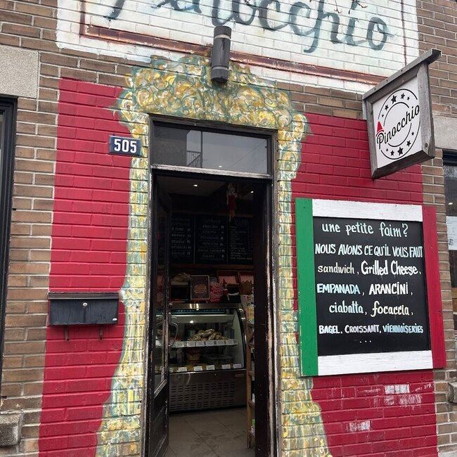 Pinocchio Caf&egrave; - Restaurants Terrasse Parc-Extension