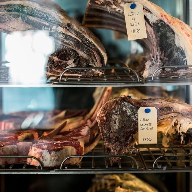 CRU - Bar &agrave; Huitres - Restaurants pr&egrave;s de: J4P1Z6