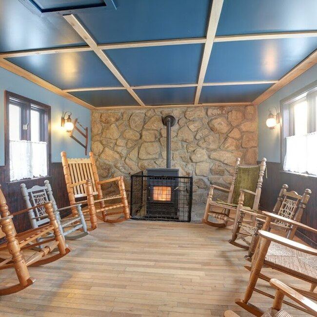 Sucrerie &agrave; l'Eau d'&Eacute;rable - Mirabel Restaurants