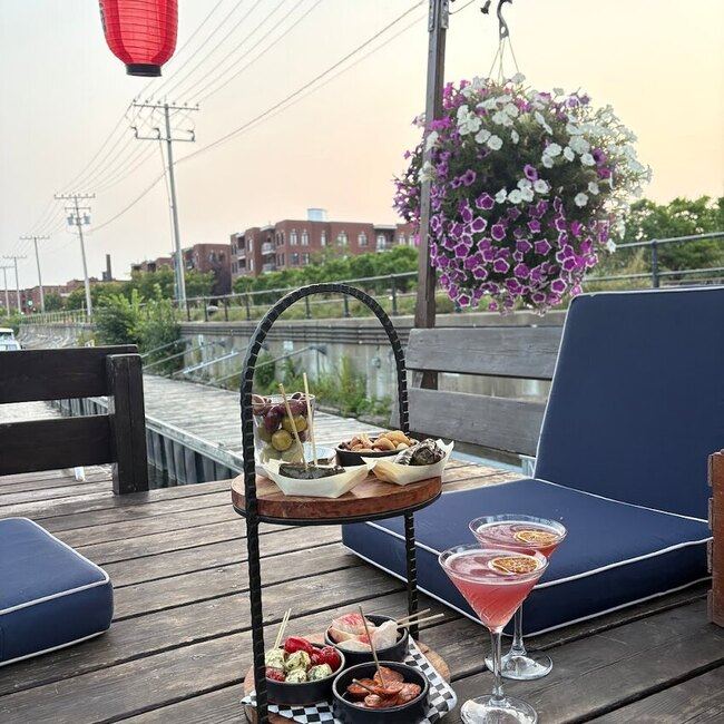 Canal Lounge - Restaurants Lounge Le Sud Ouest