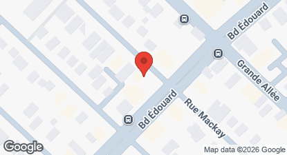 Comment se rendre à Jacques Cartier Pizza, Saint-Hubert