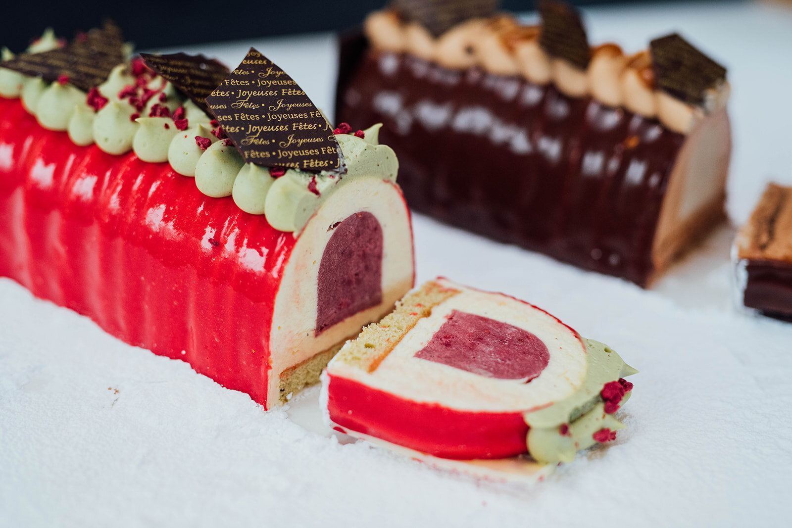 Must-Try Yule Logs in Montreal: Our Picks for a Memorable Holiday Season