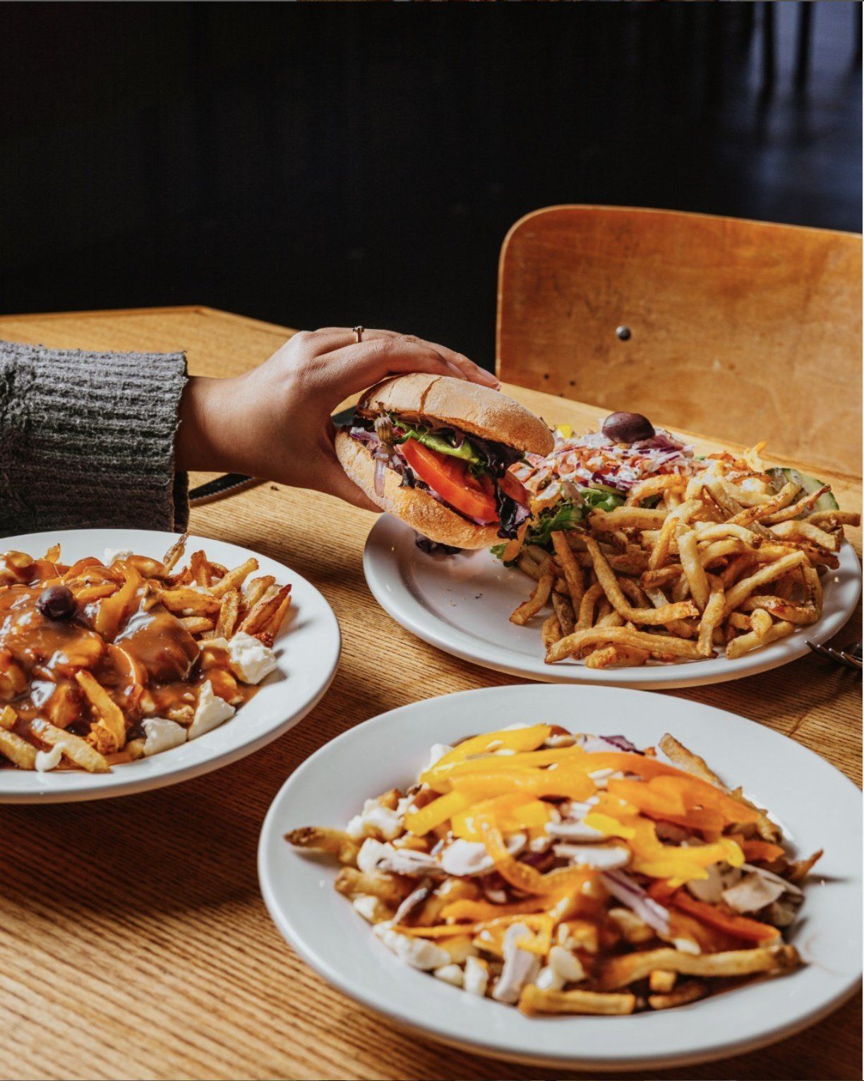 Guide des meilleurs casse-croûte de Montréal à découvrir