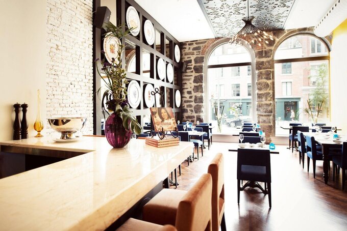 Helena - Discover Portugal!