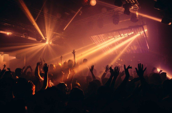 Party in Le Village Until 6am