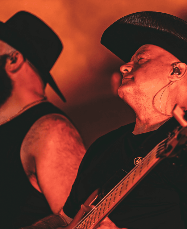 Tribute to Chris Stapleton with Arkansas at Le Balcon